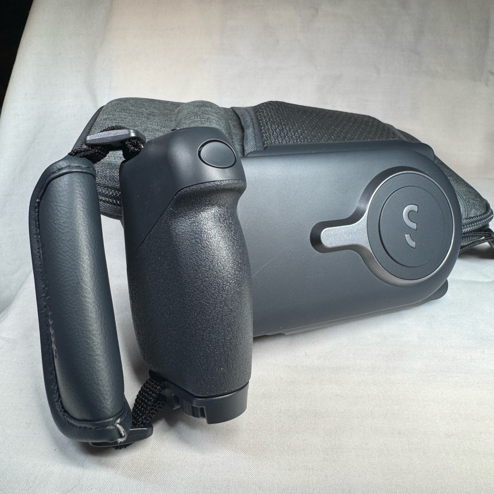 ShiftCam ProGrip + 2 Lenses + 1 Filter Adapter + Strap